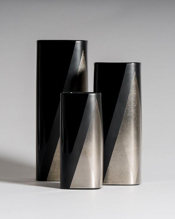 Image 1 of Helmut Drexler for Rosenthal, “Platinnebel” Vase Trio, Porcelaine Noire with Platinum, 1980s