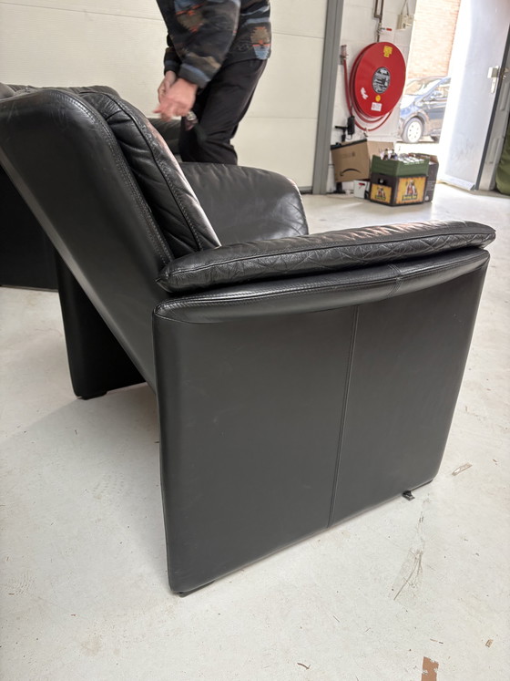 Image 1 of Leolux design sofa + armchair – black leather