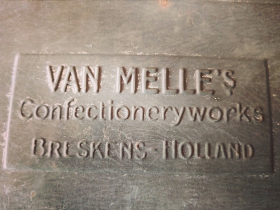 Image 1 of Vintage blikken doos van Van Melle's Confectioneryworks, 1920-1930