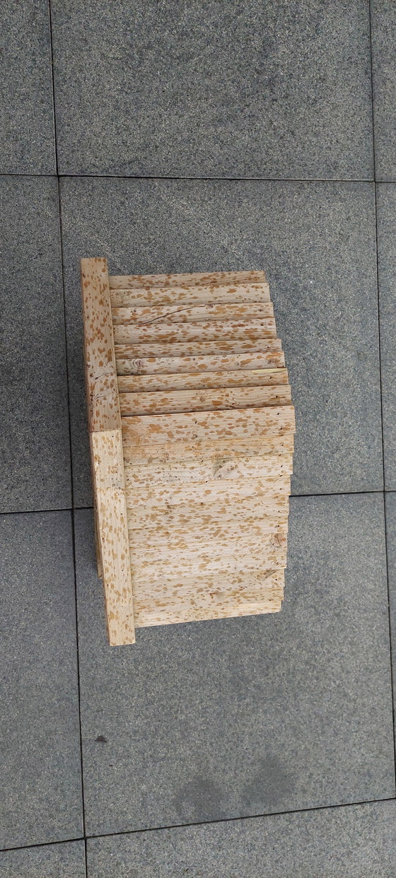 Image 1 of Wooden birdhouse