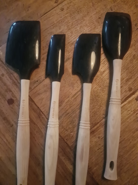 Le Creuset, Juego de raspador y espátula – Accesorios de cocina, Rubber, Wood (photo 5 of 6)