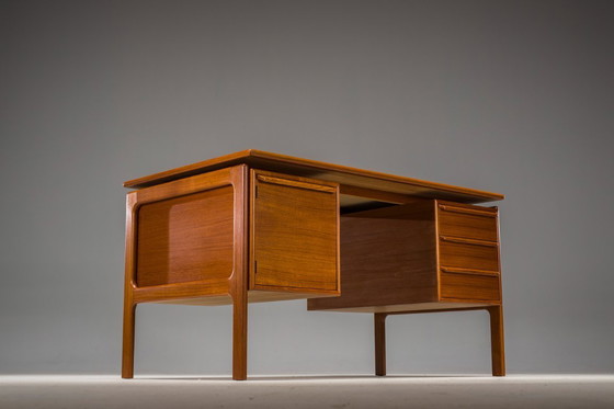 Image 1 of Freistehender Teakholz-Schreibtisch von GV Møbler, Mid-Century, 1970er Jahre