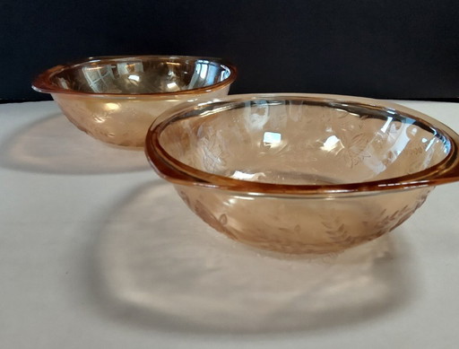 set vintage di 2 ciotole in vetro marrone/ambra