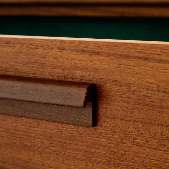Image 1 of MK11155 Scrivania in teak restaurata