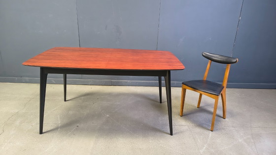 Image 1 of Uitschuifbare eettafel van Alfred Hendrickx voor Belform, jaren 1950.