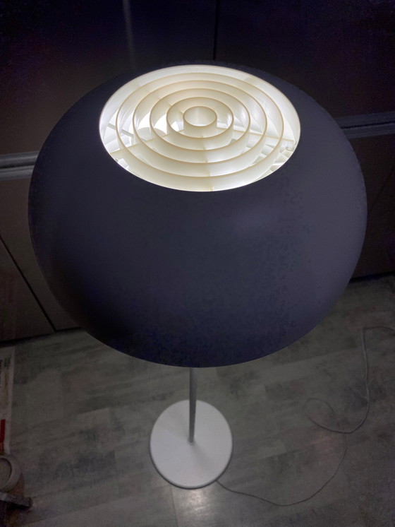 Image 1 of Lampada da terra a forma di fungo Nymane Ikea TYP G1706 in metallo bianco vintage 1990