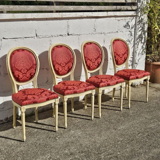 Image 1 of Set van 4 antieke Franse damaststoelen met medaillonmotief - gestoffeerde Louis XVI-stoelen - jaren 1900