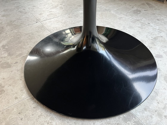 Table de salle à manger Knoll Saarinen Fenix noir 137cm – Tables de salle à manger, MDF, Aluminium (photo 3 of 6)