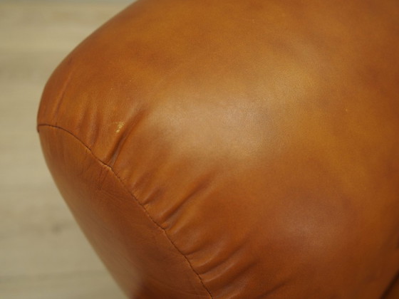 Image 1 of Fauteuil en cuir, design italien, années 1970, production : Italie