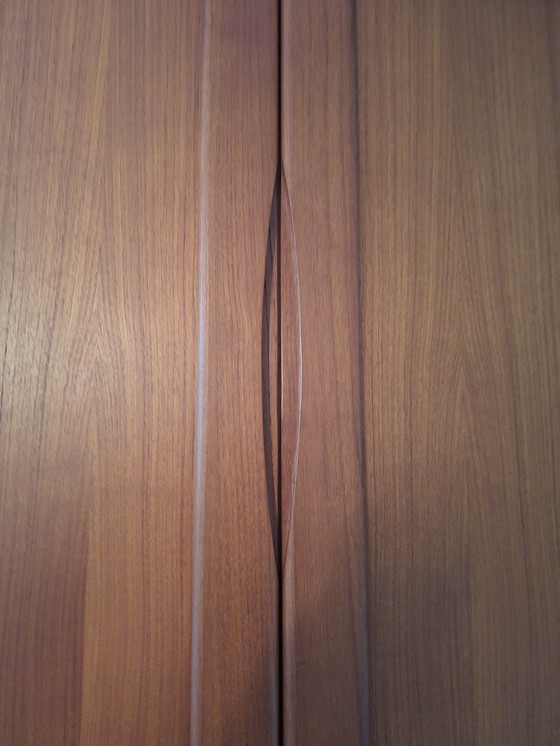 Image 1 of Armoire murale danoise Dyrland en état neuf