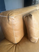 Hay Mags souple. Canapé en cuir cognac.