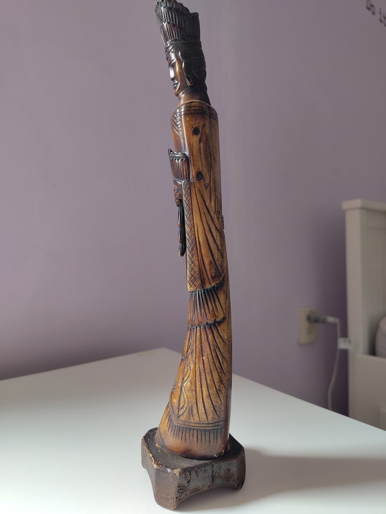 Image 1 of Statua asiatica in legno alta 33 cm