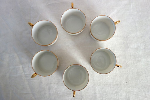 6 tazas y platillos de Limoges, obra de Robert Haviland, mediados del siglo XX.