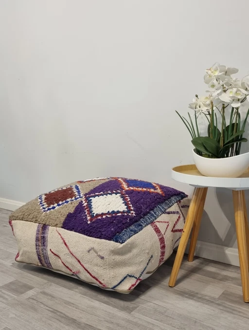 Tabouret marocain vintage, coussin de siège en berbère