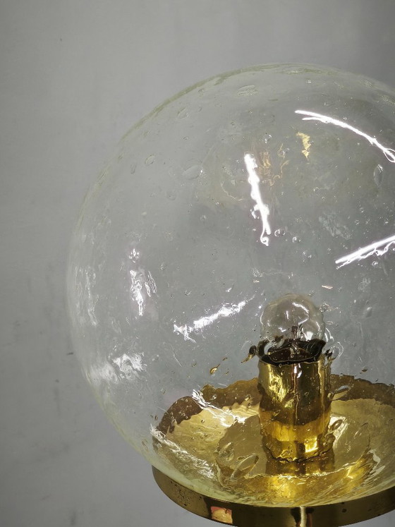Lampada da terra Kamenicky Senov in vetro a bolle e ottone anni '70 – Lampade da terra, Brass (photo 4 of 10)
