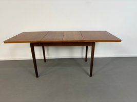 Ausziehbarer Teakholz Esstisch 190 cm