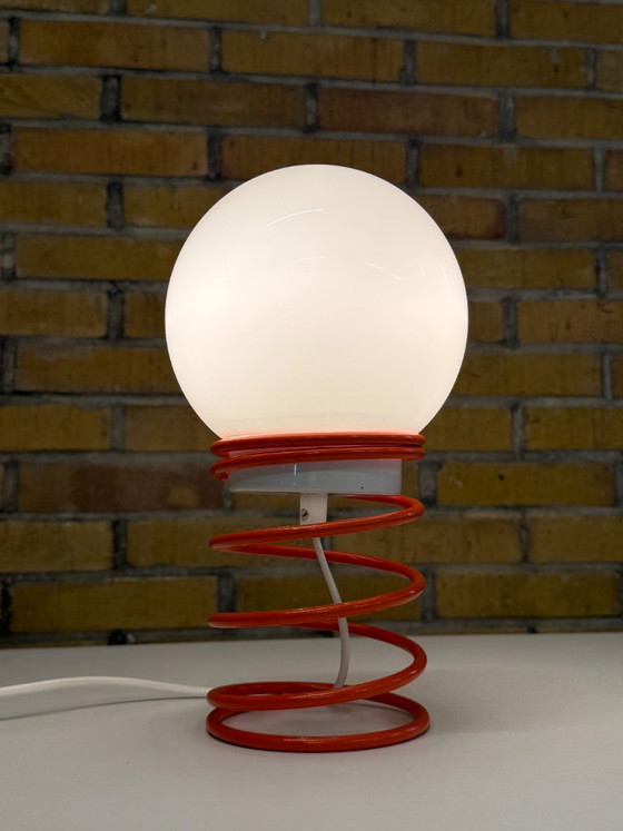 Vintage Space Age Table Lamp with Spiral Base – 1970s – Glass, Metal (photo 4 of 7)