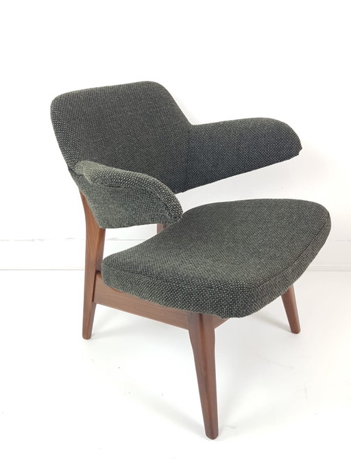 Vintage Louis van Teeffelen armchair Webe green wool de Ploeg