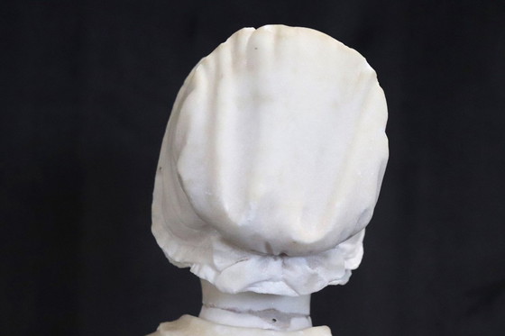 Image 1 of Bust of a Lady Sculpture in White Marble , Italy 19th Century