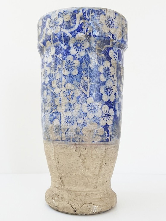 Image 1 of MAGNIFICENT VERY OLD TERRACOTTA CERAMIC VASE WITH BLUE & WHITE FLOWERS