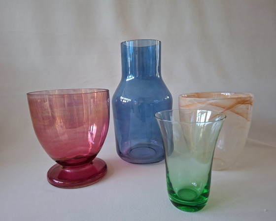 Image 1 of 4 Vintage gekleurde vazen