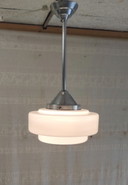 Lámpara colgante Art Déco con globo opalino XL - mediados del siglo XX