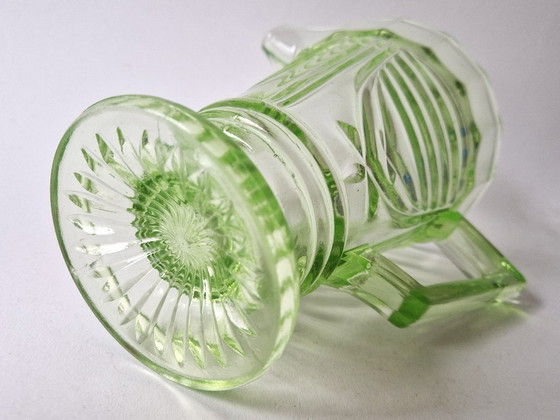 Image 1 of Sowerby Glassworks UK - Jarra de agua de vidrio de uranio Art Déco - Años 20