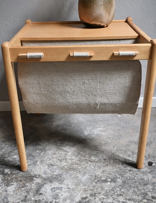 Deense Design houten lectuurbak/bijzettafel BRDR Furbo