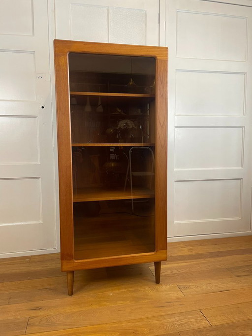 Vintage Deense teak vitrine van Silkeborg Møbelfabrik – glazen deur
