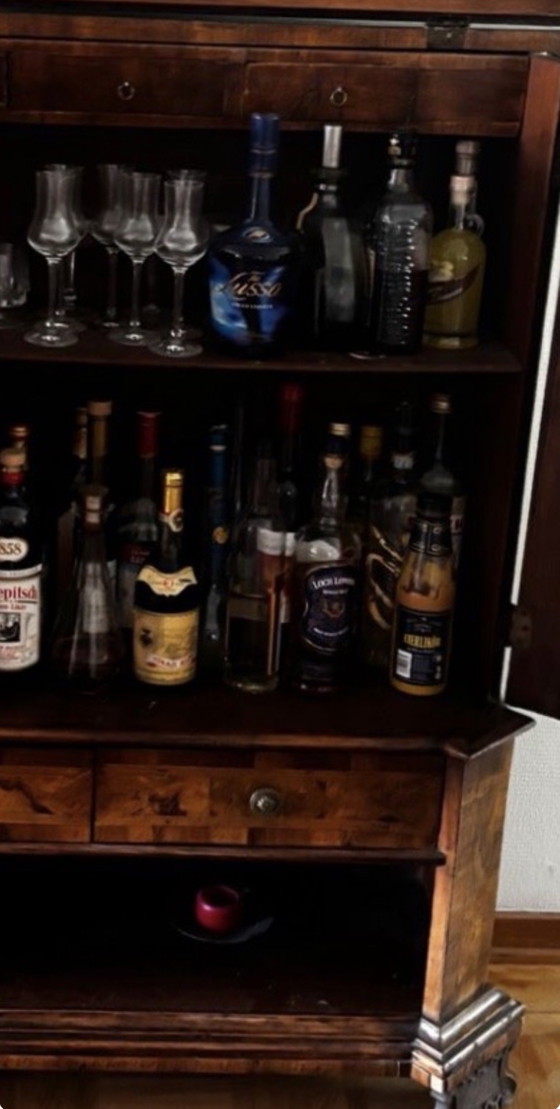 Image 1 of Mobile bar antico in stile Biedermeier con intarsi: un pezzo unico!