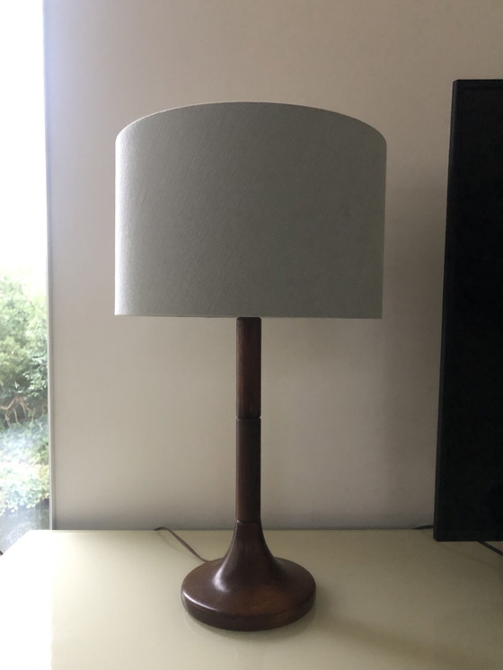 Image 1 of Deens Vintage Design Dyrlund Teakhout Tafellamp