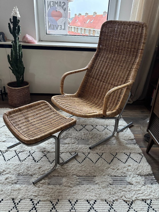 Fauteuil Dirk van Sliedregt avec support. tabouret – Rattan (photo 2 of 5)
