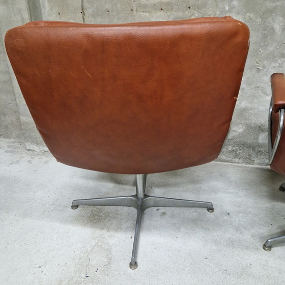 Image 1 of Artifort set of armchairs and swivel chair Geoffrey Harcourt