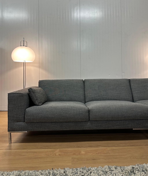 New condition Design on Stock Aikon Corner Sofa Milton NP: €8,000