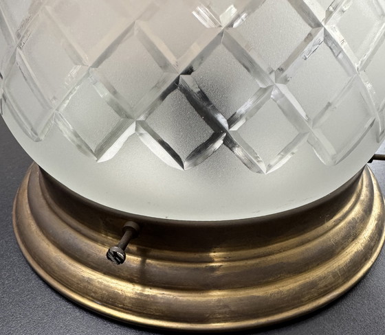 Image 1 of Lámpara de techo Art Déco – Modelo "Huevo" con cristal tallado