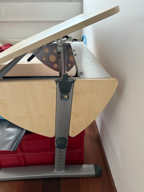 Image 1 of Tavolo da disegno e da studio regolabile in altezza di Kettler