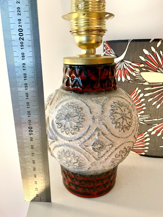 Image 1 of Upcycling : Lampe de table fabriquée à partir d'un vase en céramique Bay - Design de Bodo Mans - Forme 62 - 17
