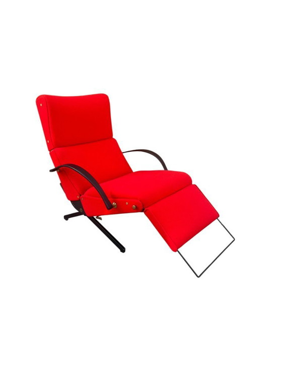 Image 1 of P40 loungestoel van Osvaldo Borsani voor Tecno