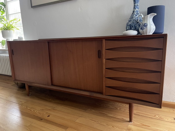 Image 1 of Sideboard teak OS29 by Arne Vodder