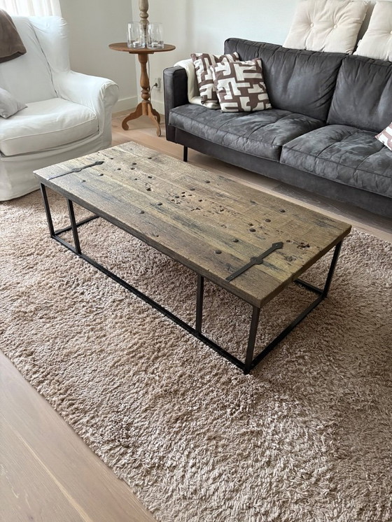 Image 1 of Coffee table