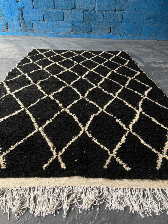 Op maat gemaakt traditioneel zwart Marokkaans Berberkleed, maat 2/3 meter – Alessi, Vloerkleden en tapijten (photo 4 of 11)