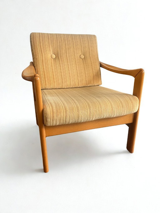 Stella armchairs – Walter Knoll