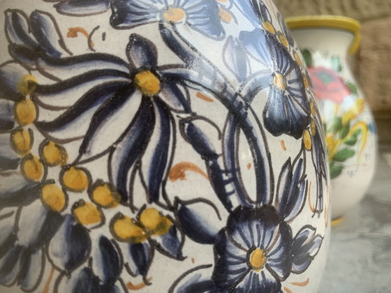 Image 1 of Coppia caraffe anni 60/80 aritistiche deruta 