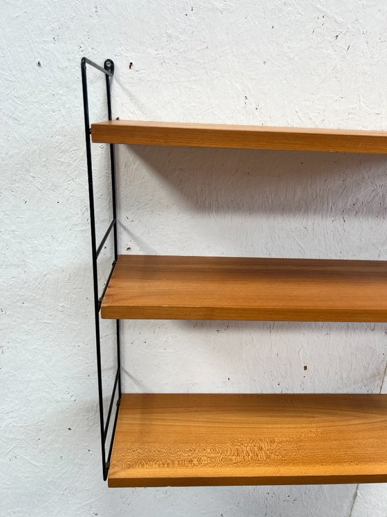 Mobiletto/appendiabiti da parete vintage con corde, Svezia, anni '70 – String, Scaffali a muro, Wood (photo 7 of 12)