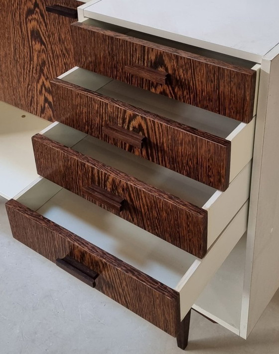 Image 1 of Armoire des années 70