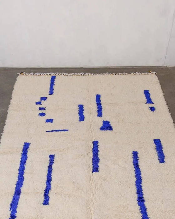 Alfombra marroquí decorada a mano 250cm x 150cm – Wool (photo 5 of 7)