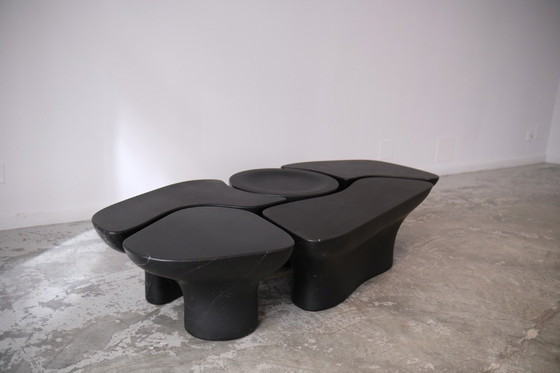 Image 1 of Tavolino da caffè in marmo nero - AULYOM STUDIO