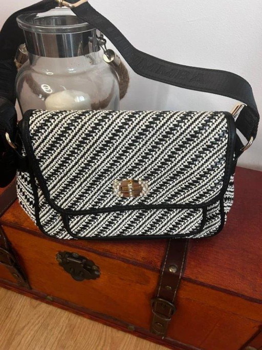 Shoulder bag / Handbag