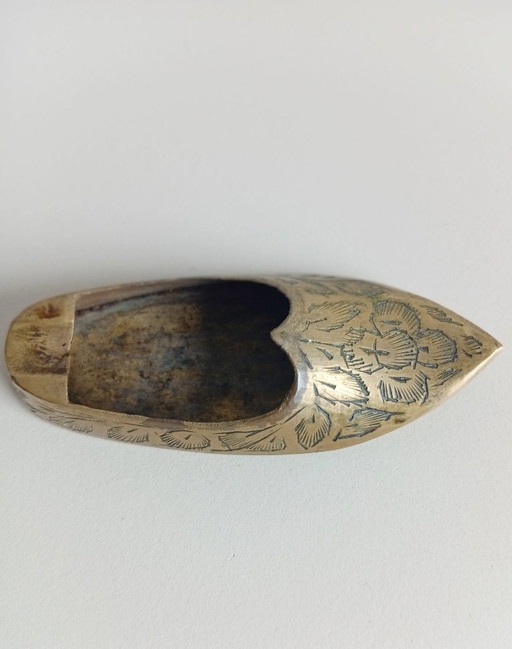 Vintage shoe-shaped ashtray, brass, India, Mid Century, free shipping