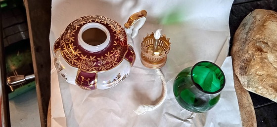 Image 1 of Antica lampada a olio in miniatura in porcellana della manifattura Oscar Schlegelmilch